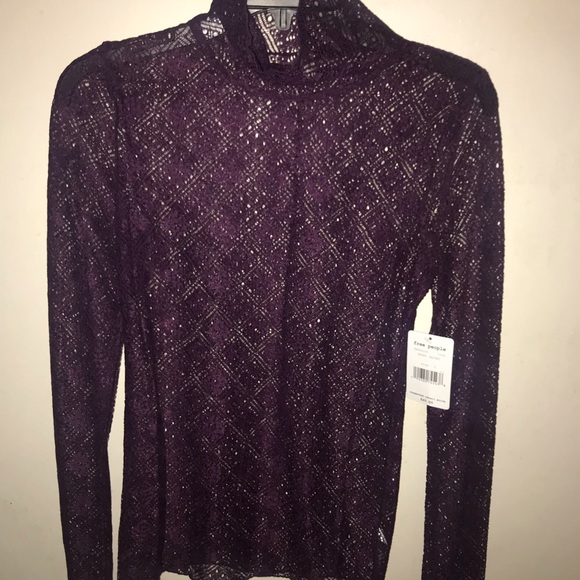 Free People Tops - SALE 🌸FREE PEOPLE SWEET MEMORIES PURPLE LACE TOP